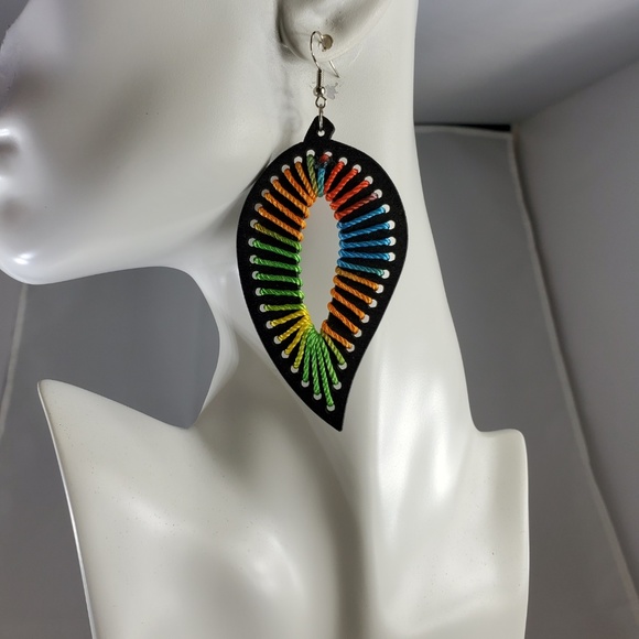 Kenyan Hand Crafted Wood Earring with Thread - Picture 1 of 1